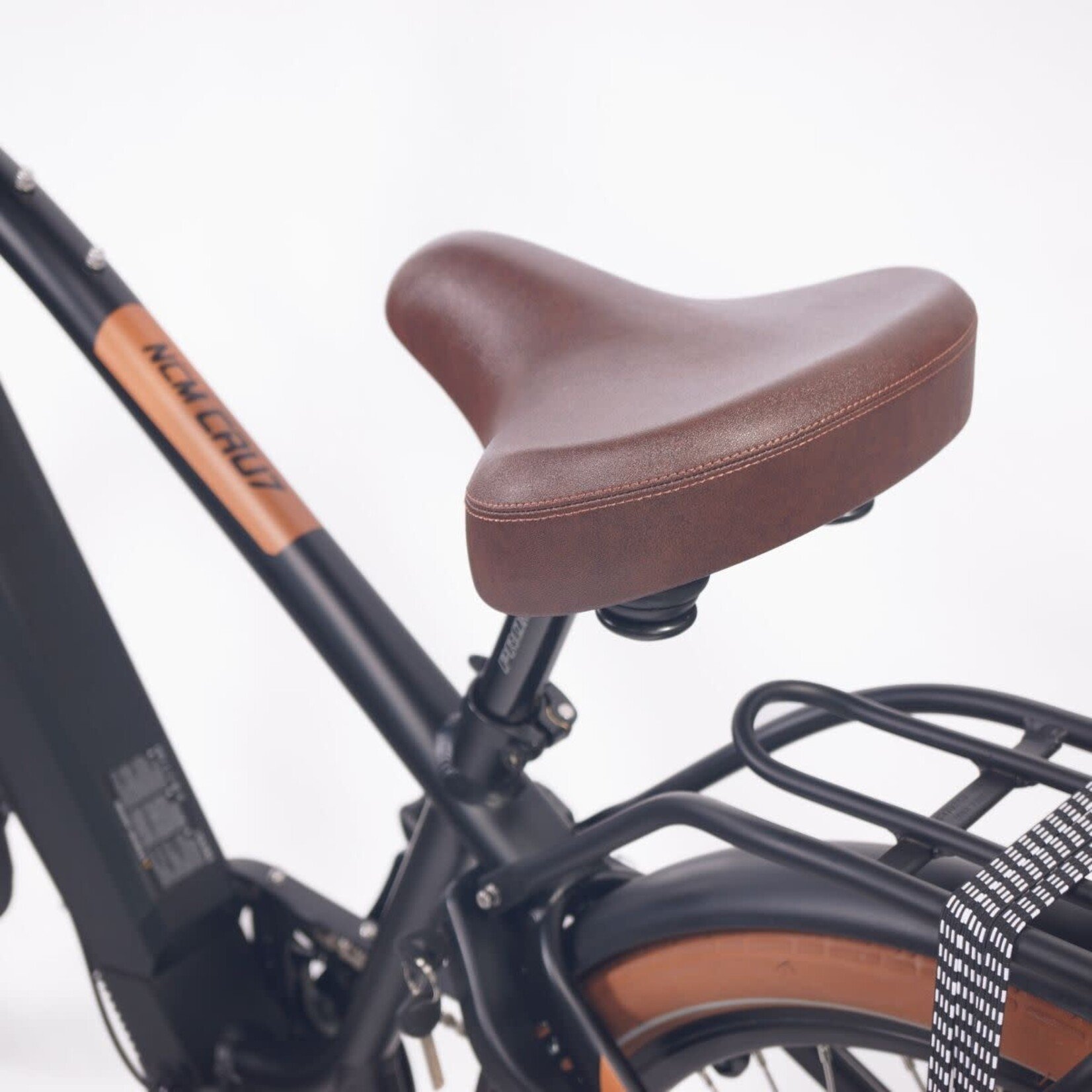 ncm-ncm-cru7-cruiser-electric-bike-500w-e-mtb-48v (6)