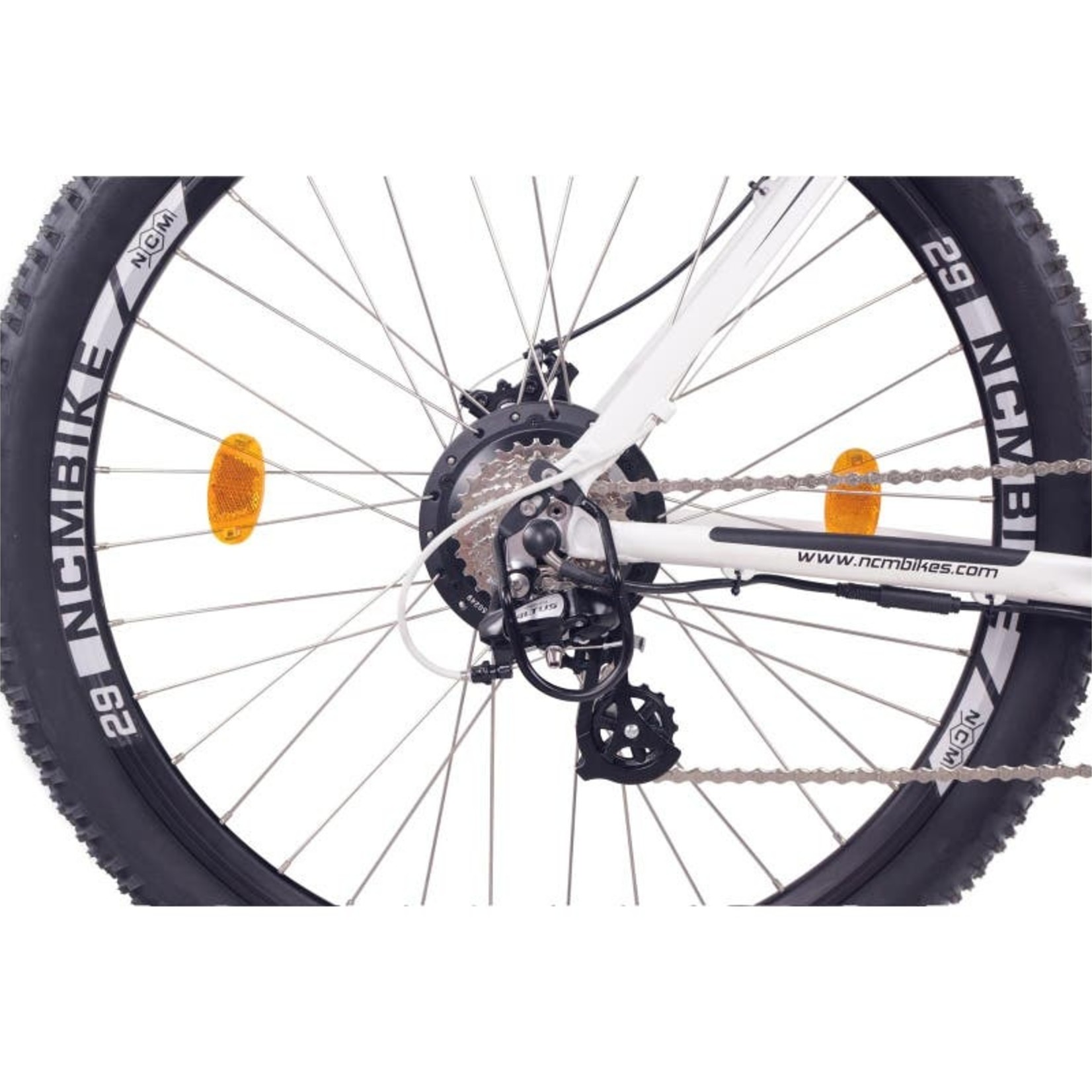 ncm-ncm-prague-electric-mountain-bike (3)