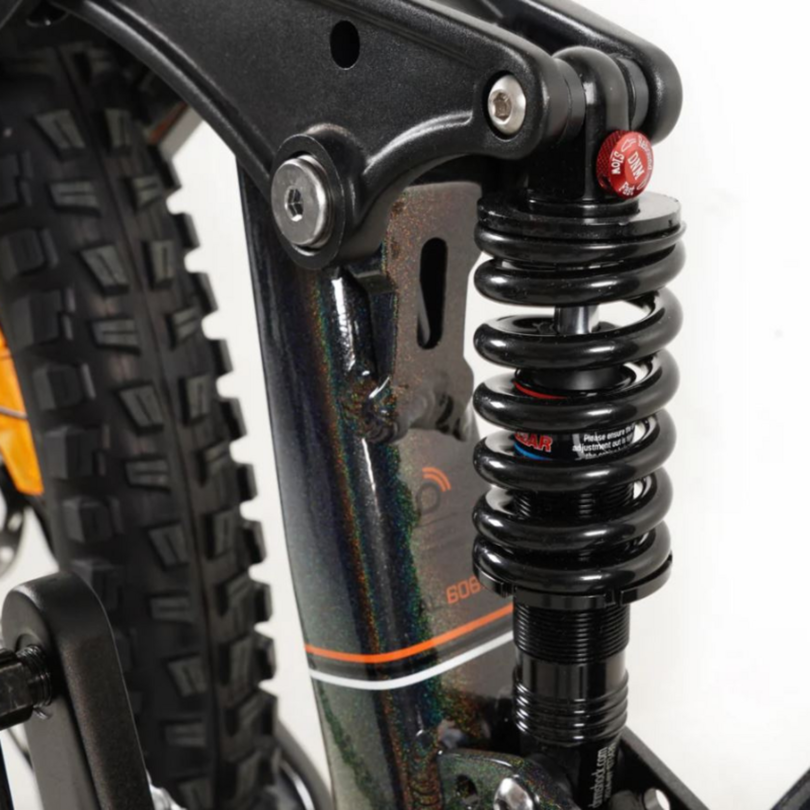 new-mamba-double-strike-v2-e-mtb-full-suspension-e (6)